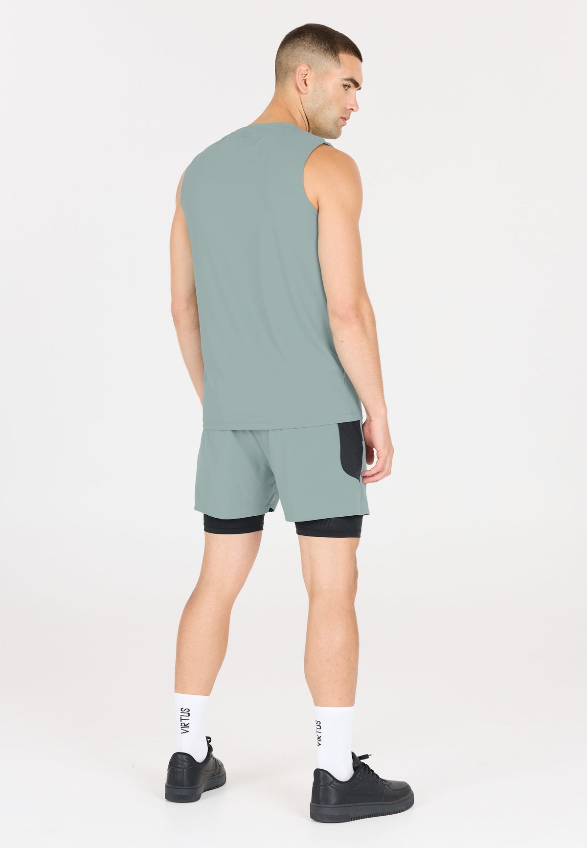 VIRTUS Roger M Hyperstretch Sleeveless Tee