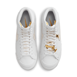 WMNS NIKE BLAZER MID '77 AC