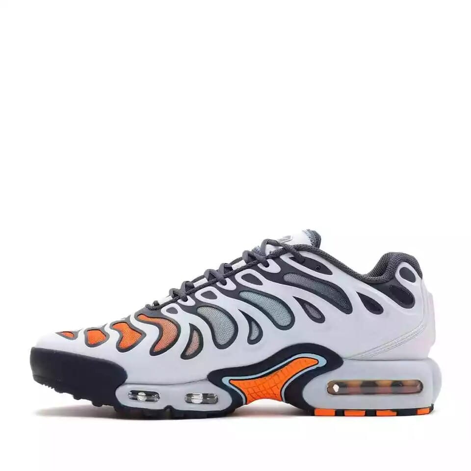 NIKE AIR MAX PLUS DRIFT