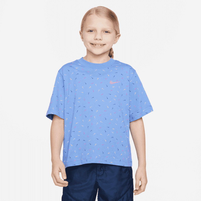 NIKE G NK NSW TEE BOXY SWOOSH AOP