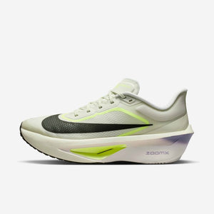 NIKE ZOOM FLY 6