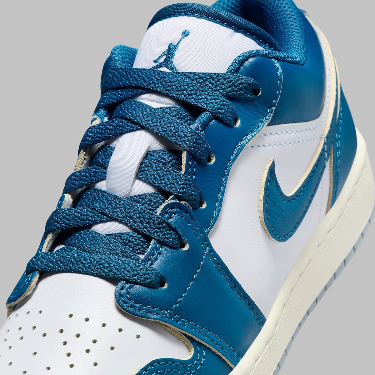 AIR JORDAN 1 LOW SE BG