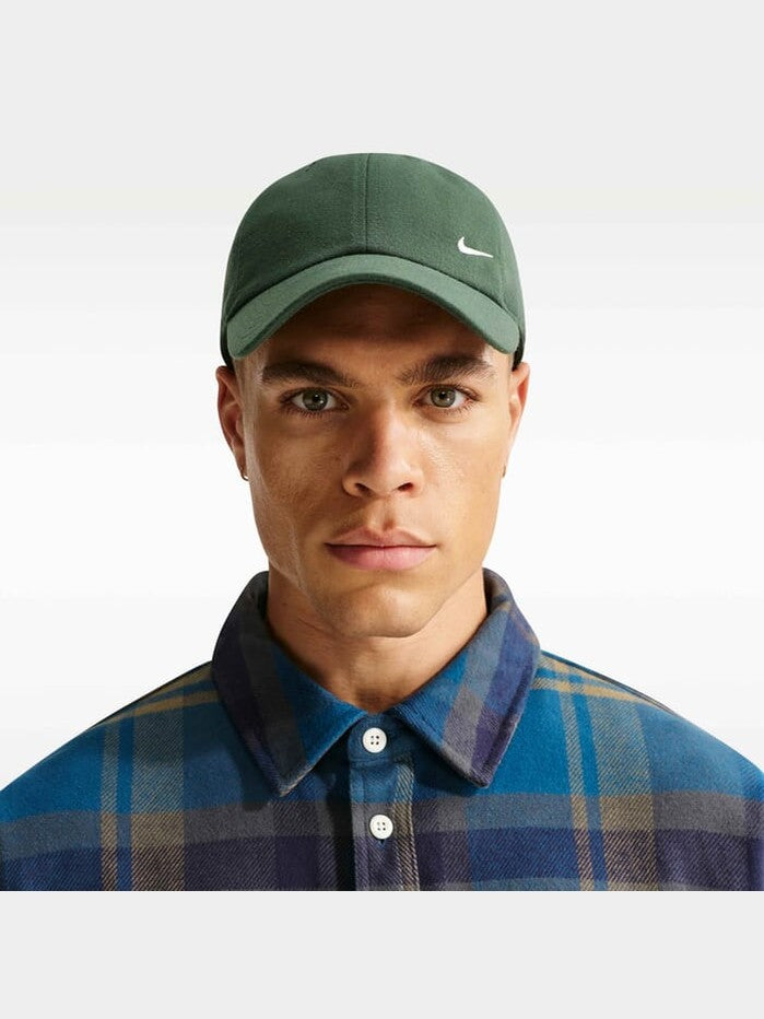 NIKE U NK CLUB CAP U CB SM SWSH L