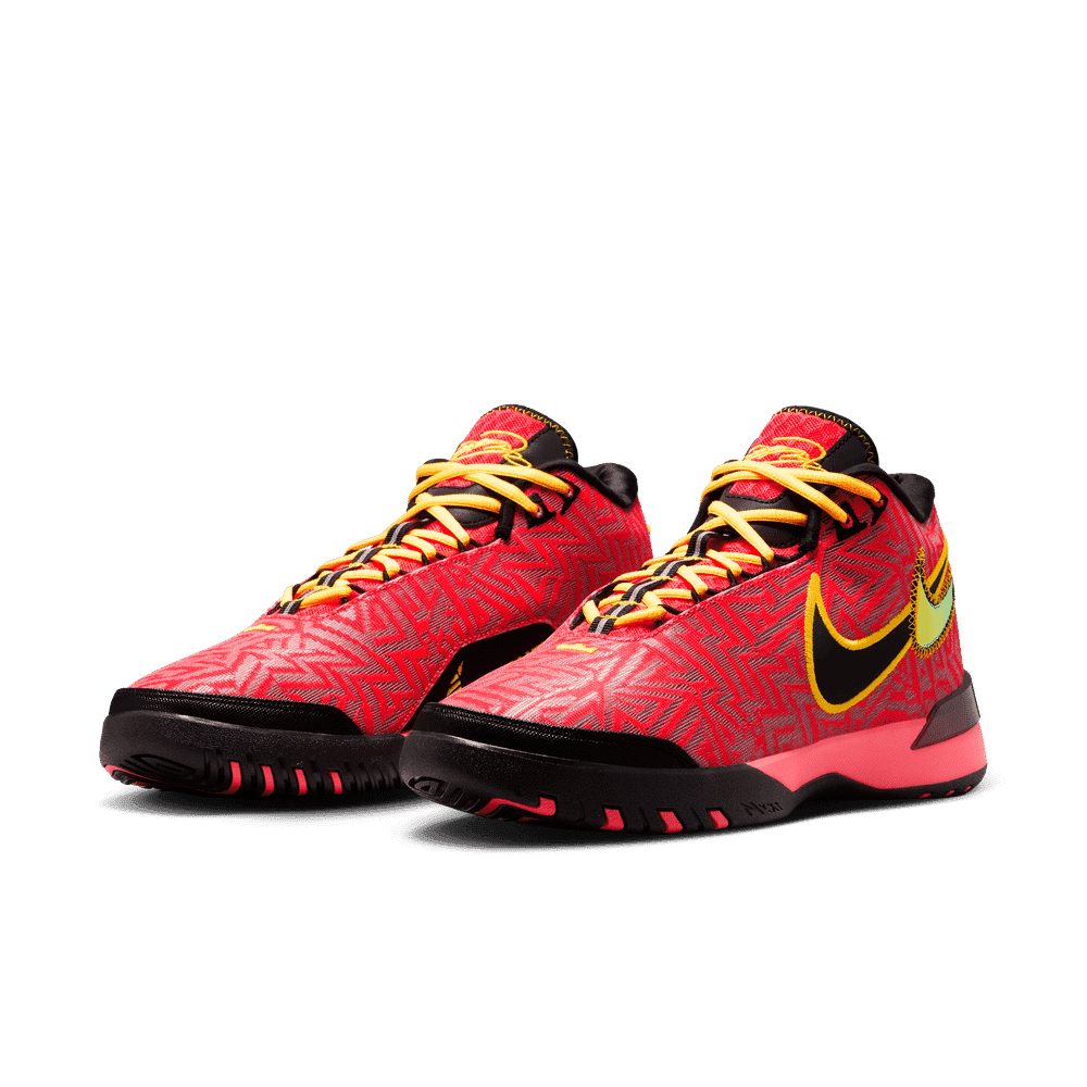NIKE LBJ NXXT GENISUS