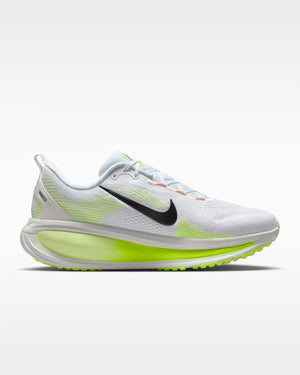 NIKE NIKE VOMERO 18
