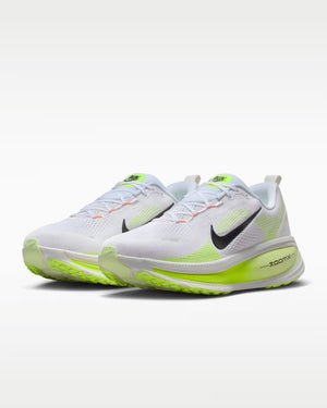 NIKE NIKE VOMERO 18