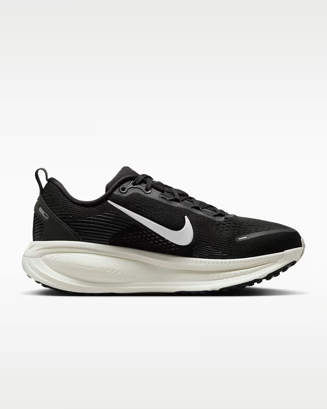 NIKE W NIKE VOMERO 18
