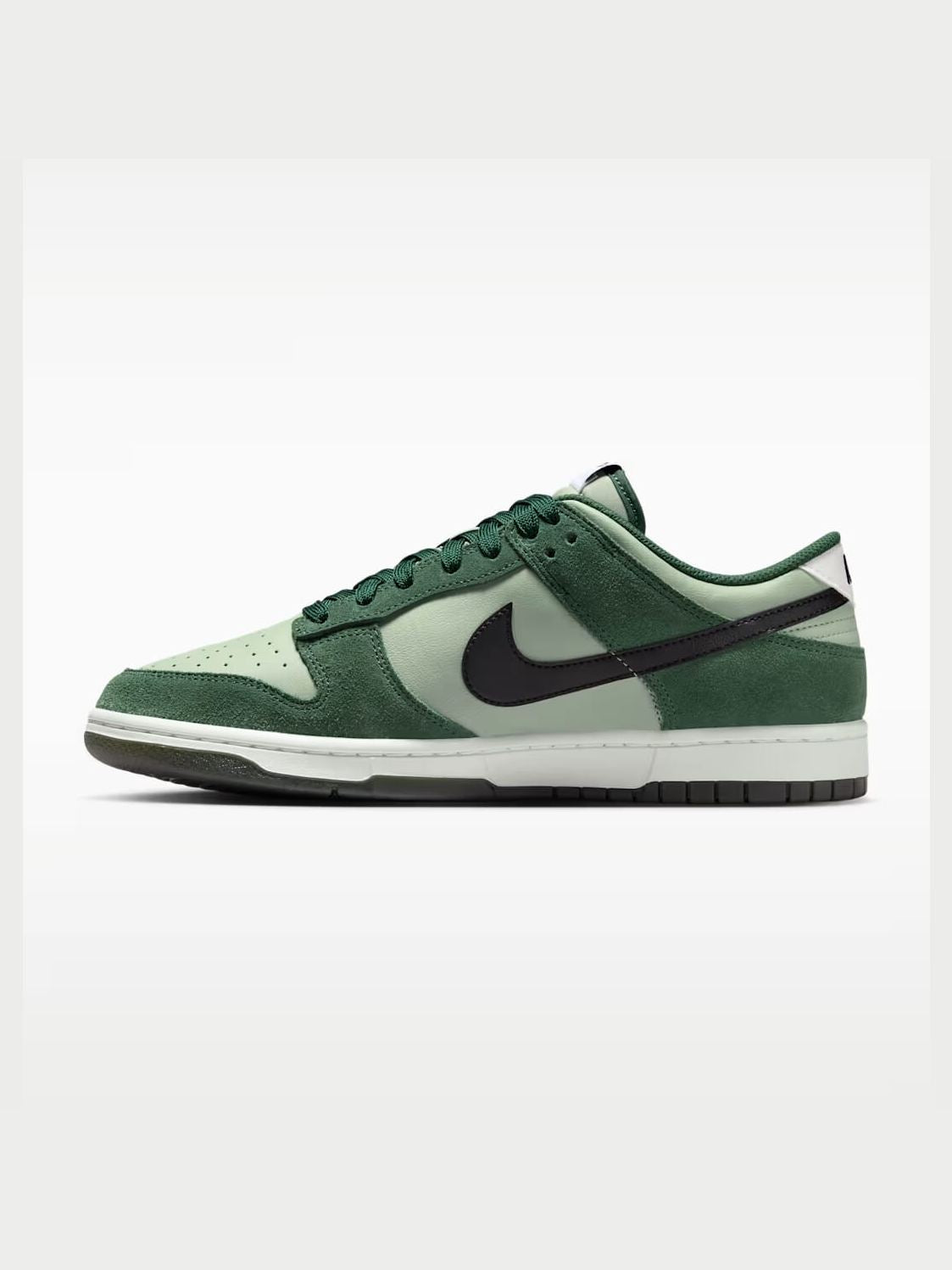 NIKE NIKE DUNK LOW RETRO SE ESS+