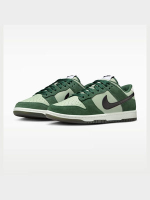 NIKE NIKE DUNK LOW RETRO SE ESS+