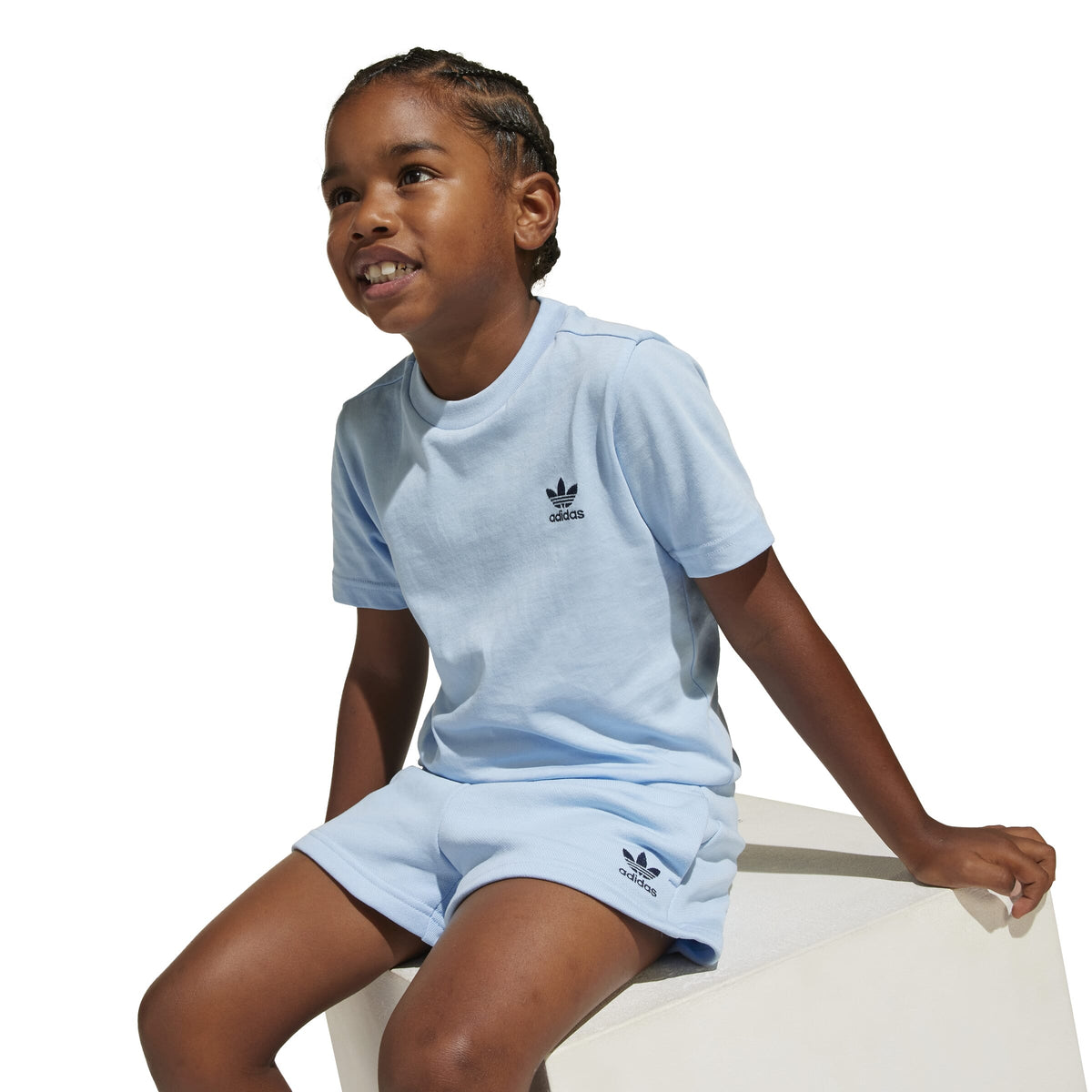 ADIDAS SHORT TEE SET       CLESKY