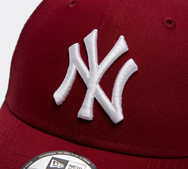 NEW ERA WMNS METALLIC LOGO 9FORTY NEYYAN  DAUMTG