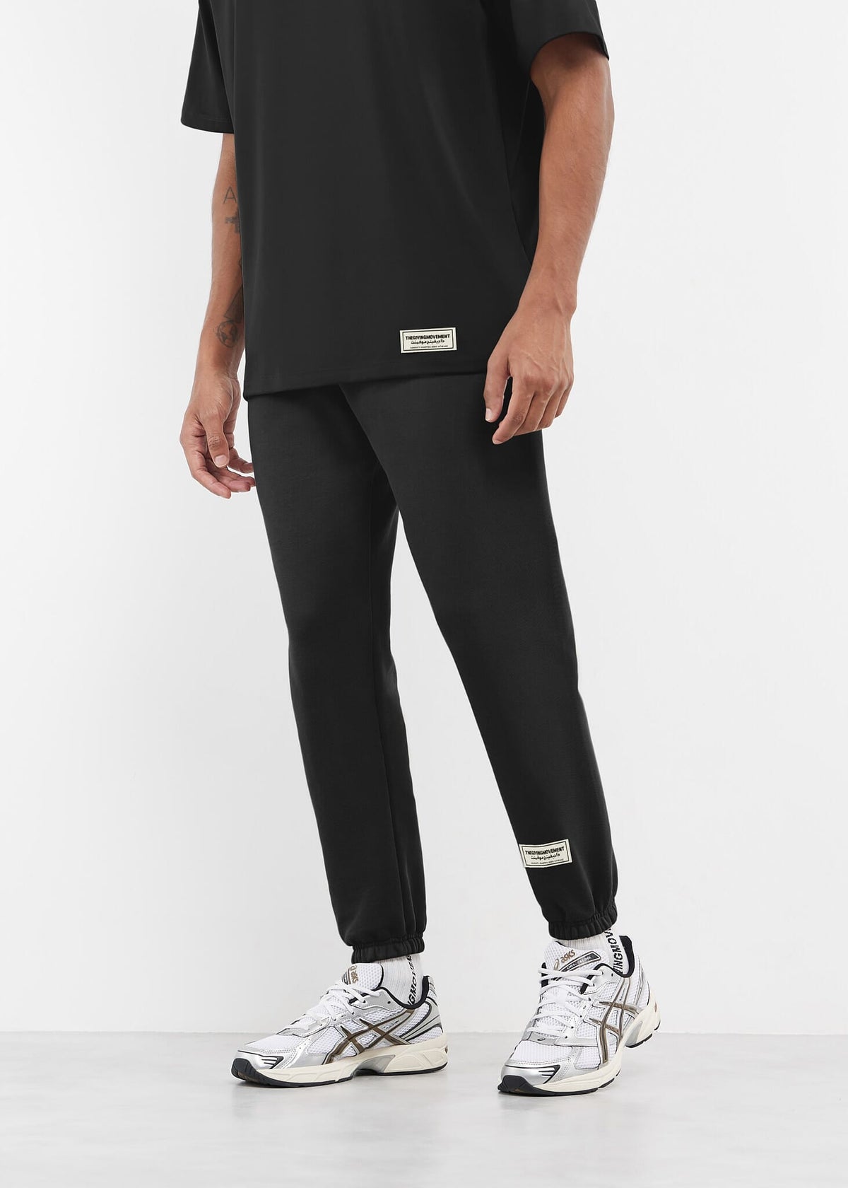 THE GIVING MOVEMENT COTTON RELAXED FIT 29.5 INCH JOGGER