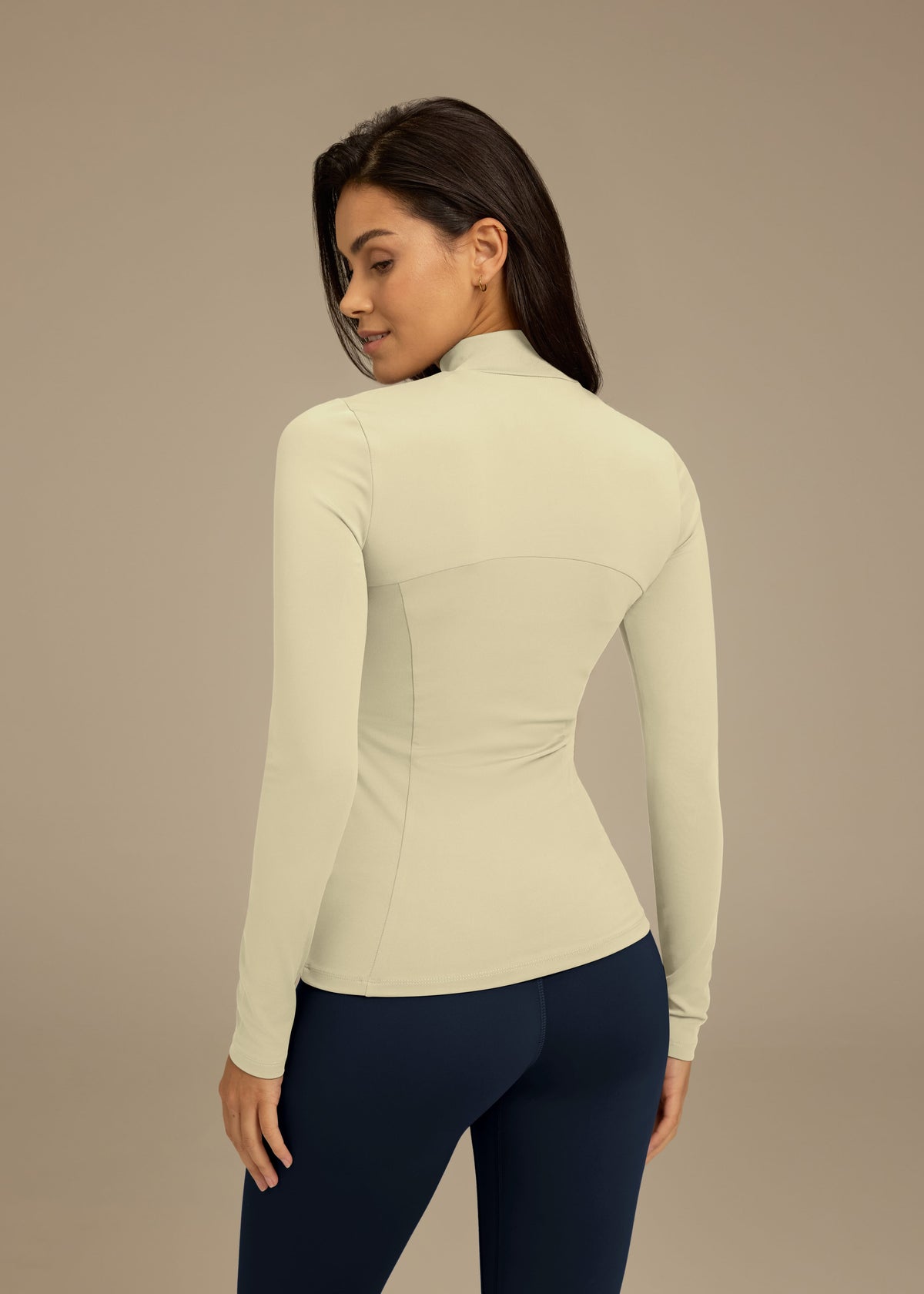 THE GIVING MOVEMENT WOMENS SOFTSKIN LONG SLEEVE RUNNING TOP
