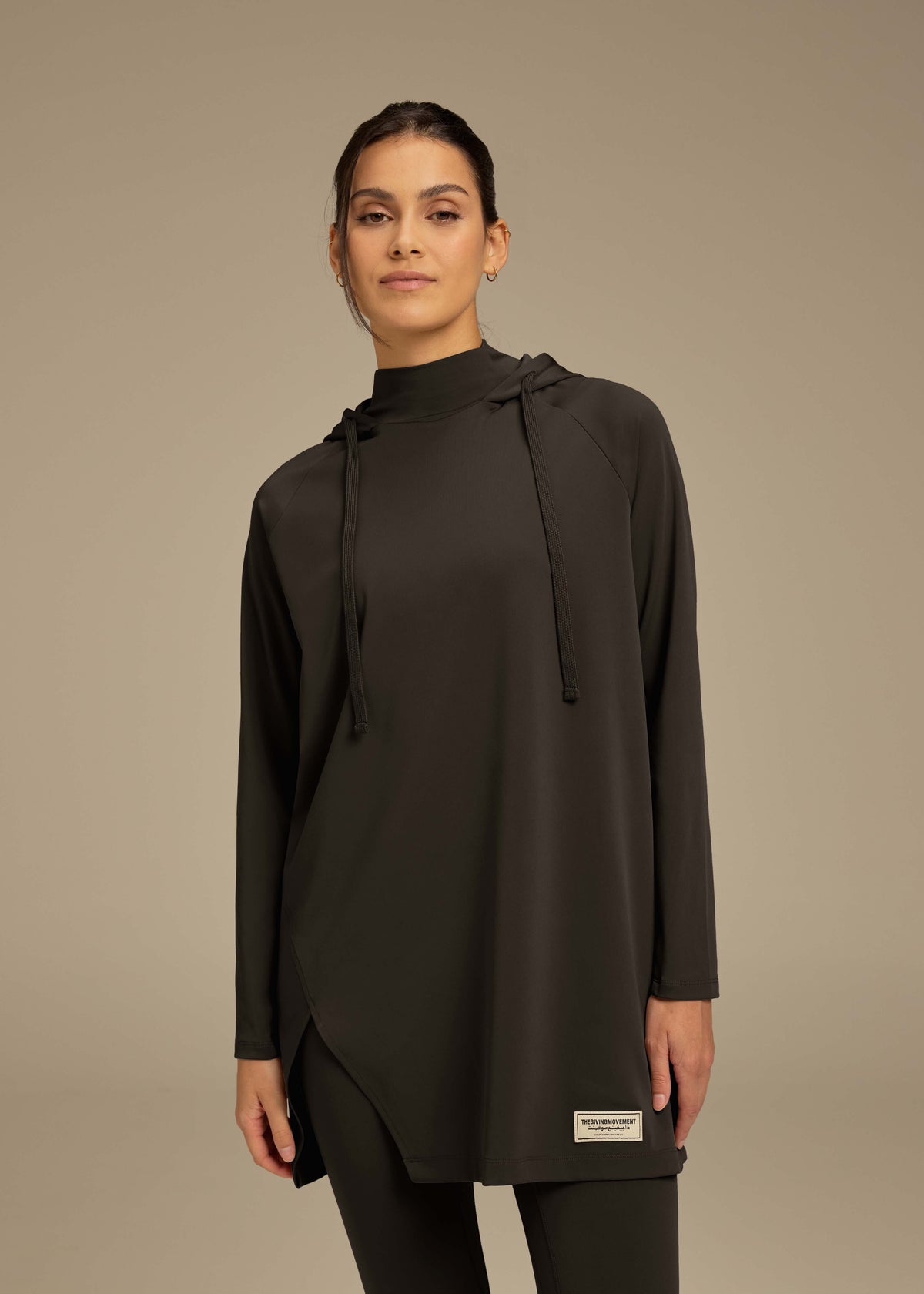 THE GIVING MOVEMENT SOFTSKIN MODEST TRAINING TOP