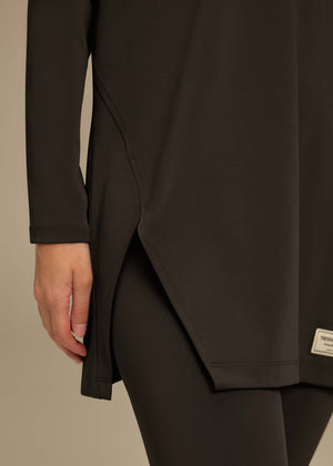 THE GIVING MOVEMENT SOFTSKIN MODEST TRAINING TOP