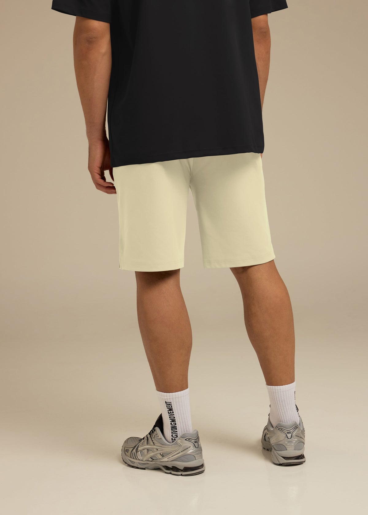 THE GIVING MOVEMENT MENS SOFTSKIN 10 INCH SHORTS