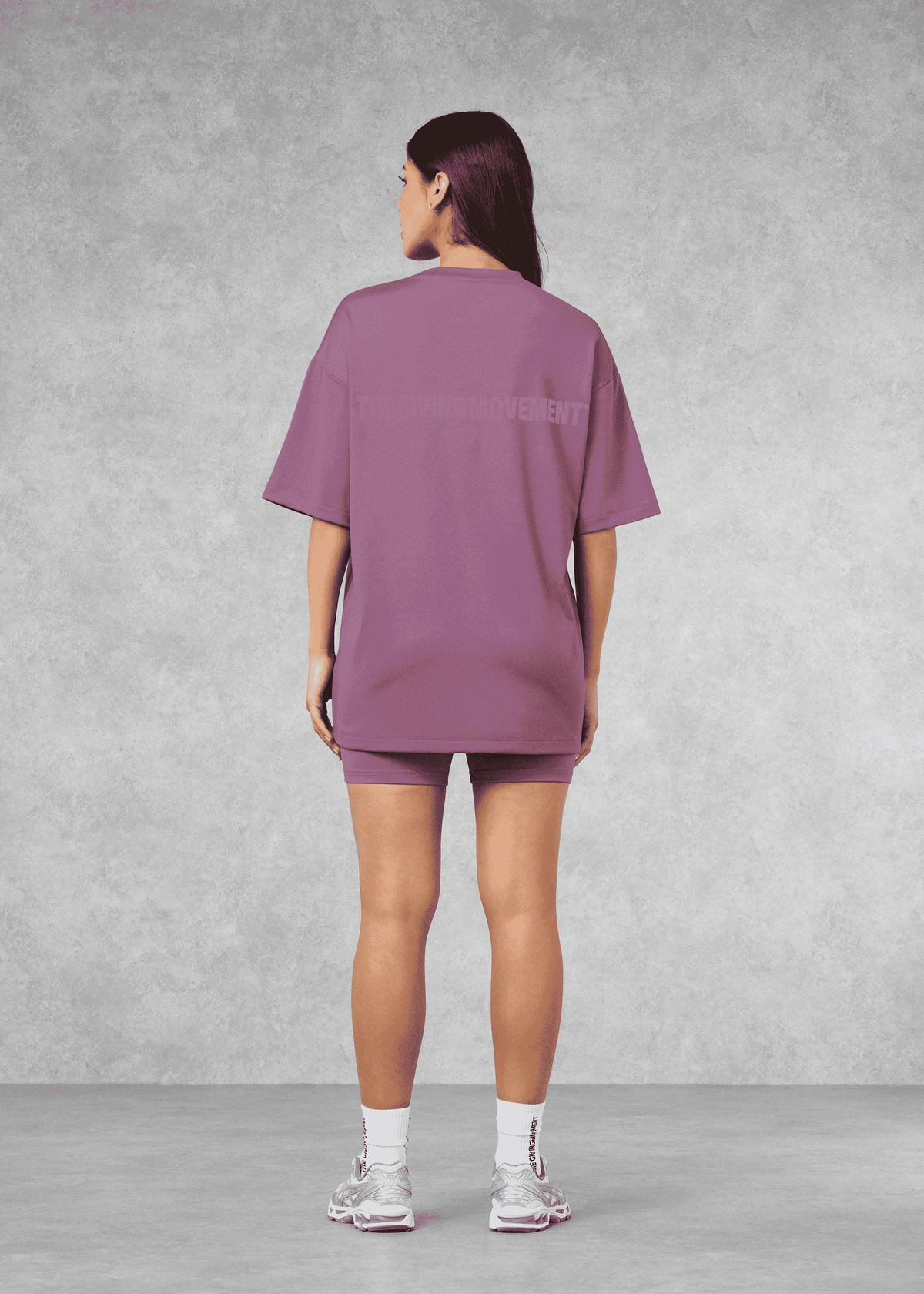 THE GIVING MOVEMENT SOFTSKIN OVERSIZED T- SHIRT