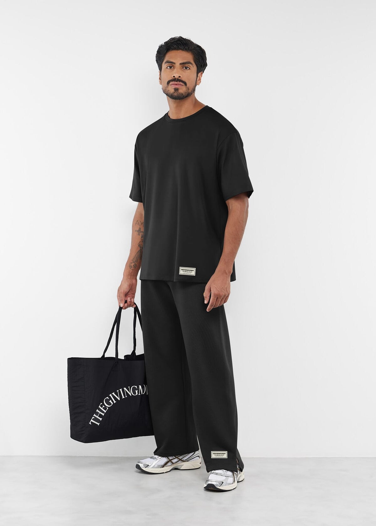 THE GIVING MOVEMENT COTTON WIDE LEG 29.5 INCH JOGGER
