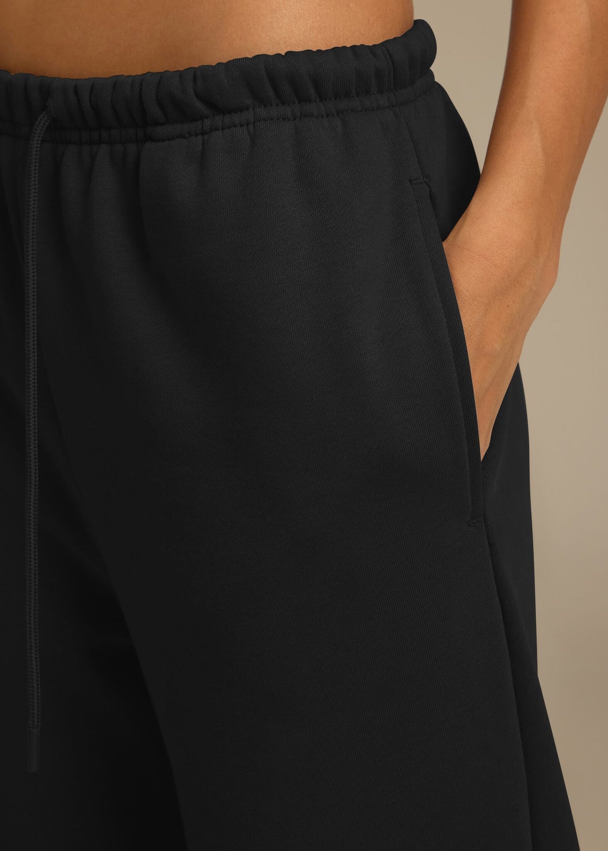 THE GIVING MOVEMENT STRAIGHT LEG 29.5 INCH JOGGER