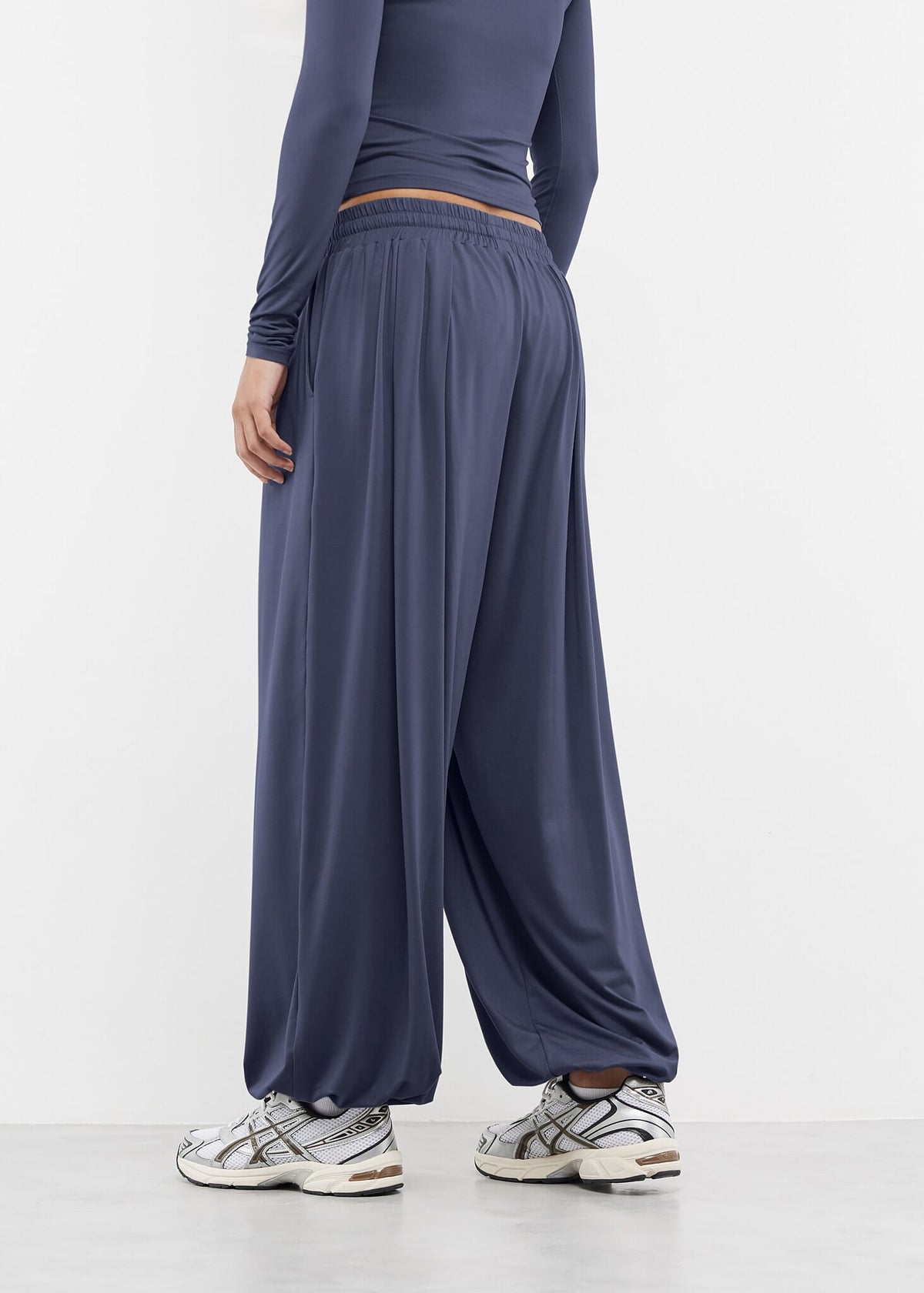THE GIVING MOVEMENT WOMENS LIGHTWEIGHT HAREEM PANTS