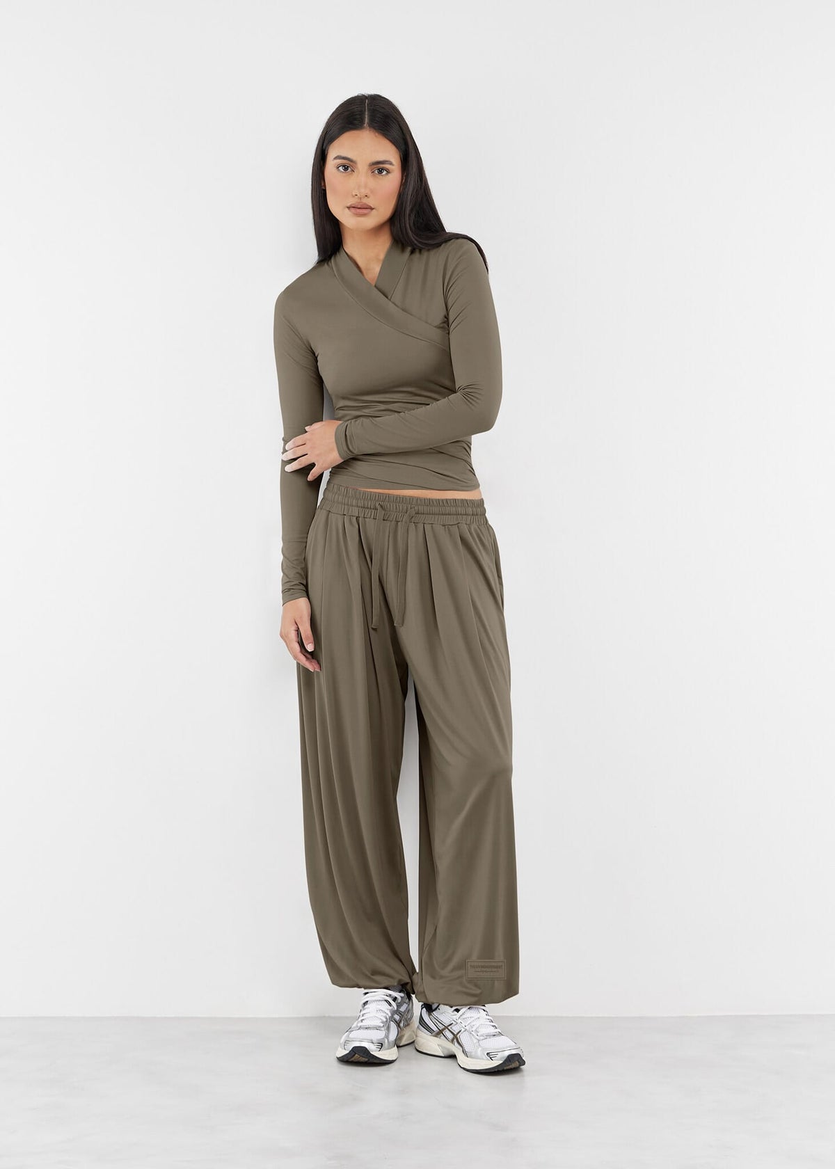 THE GIVING MOVEMENT WOMENS LIGHTWEIGHT HAREEM PANTS
