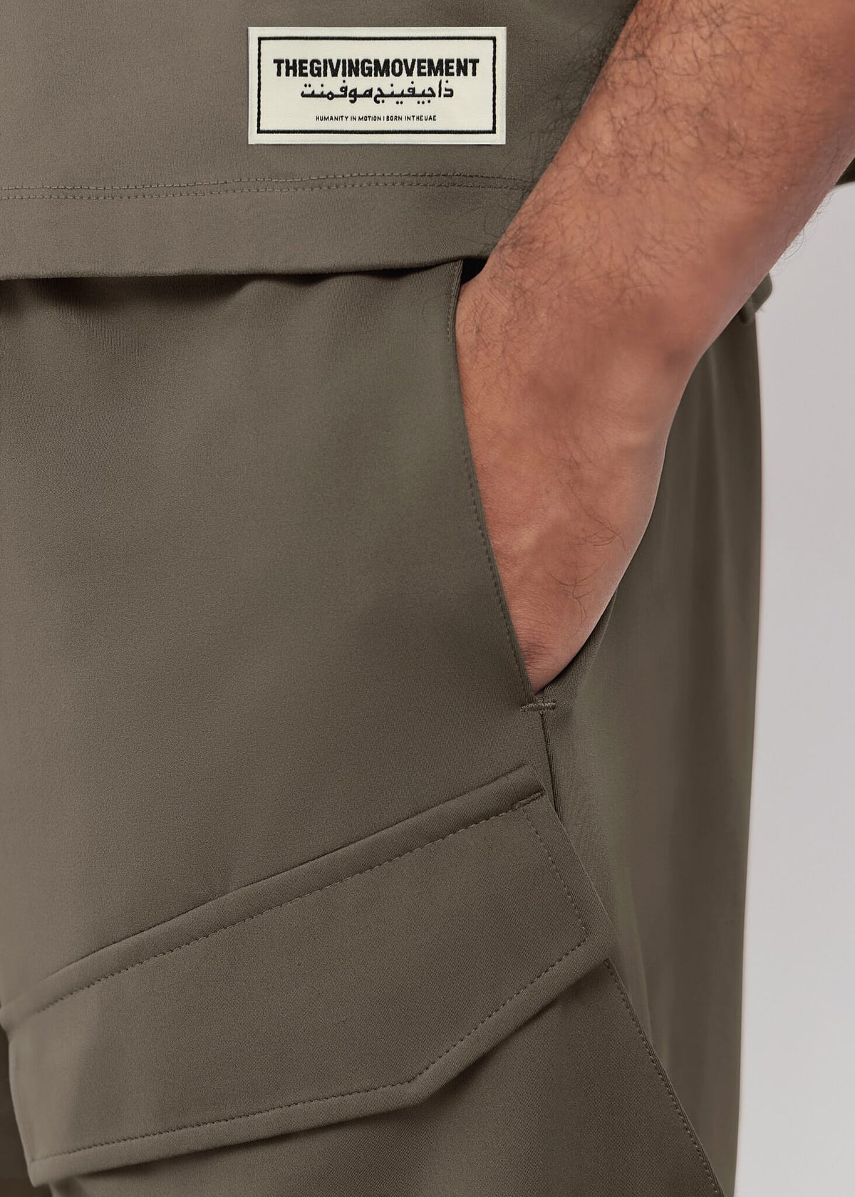 THE GIVING MOVEMENT MENS SOFTSKIN CARGO SHORTS