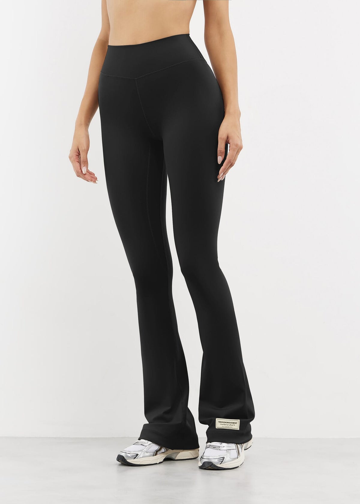THE GIVING MOVEMENT SOFTSKIN FLARED 30.5 INCH LEGGING