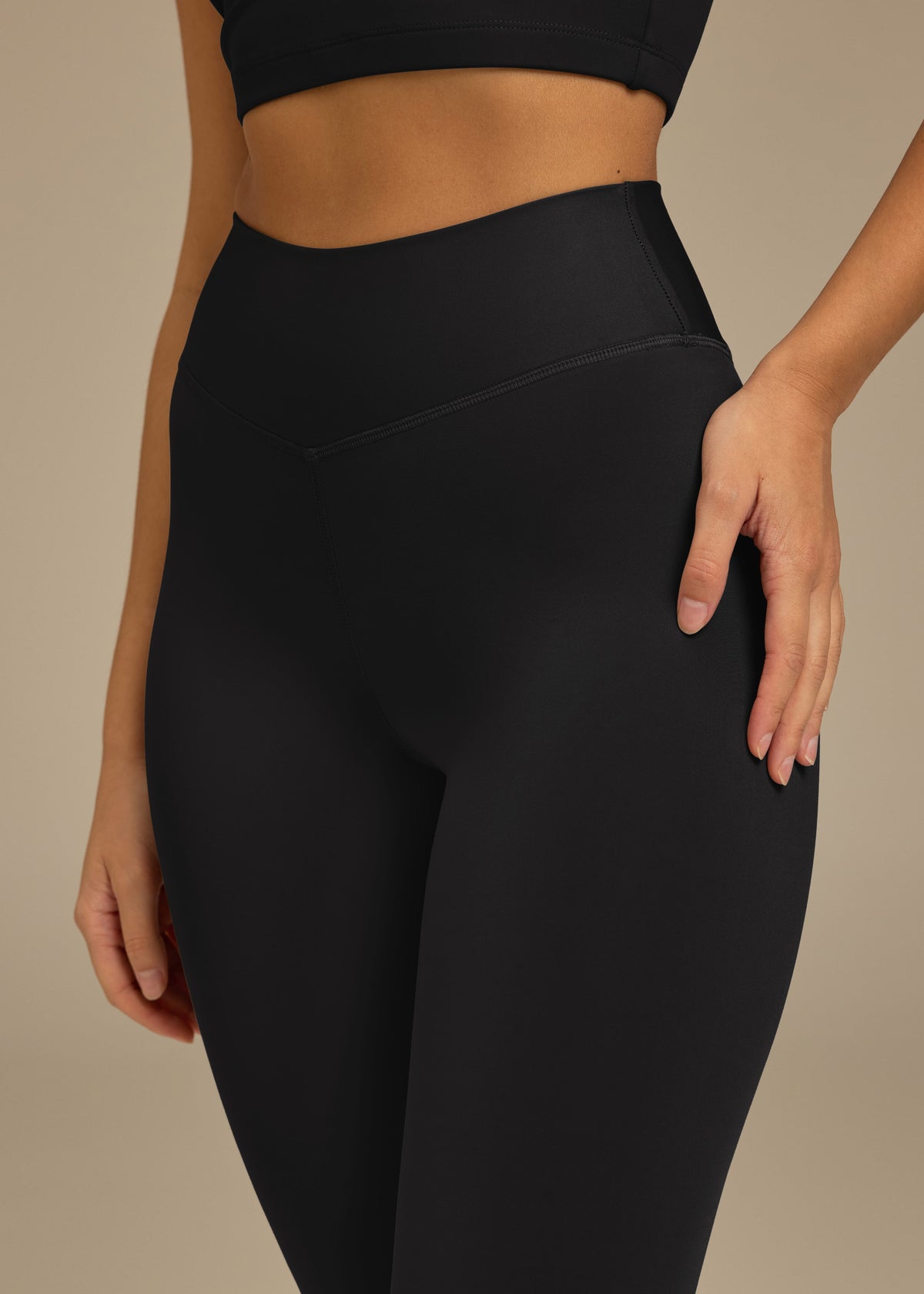 THE GIVING MOVEMENT SOFTSKIN FLARED 30.5 INCH LEGGING