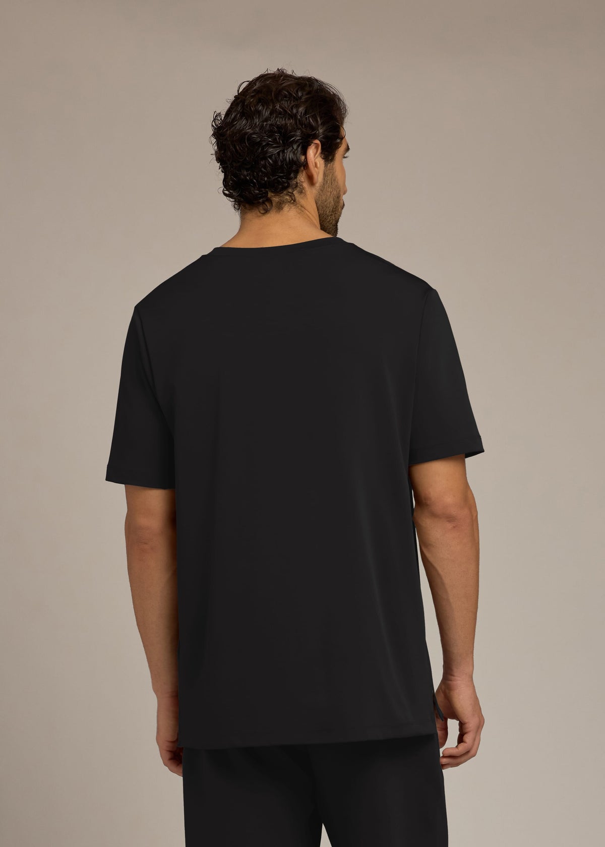THE GIVING MOVEMENT MENS LIGHT COTTON LUXE MENS REG FIT T-SHIRT