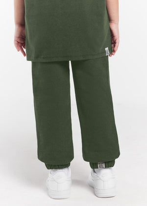 THE GIVING MOVEMENT KIDS JOGGER