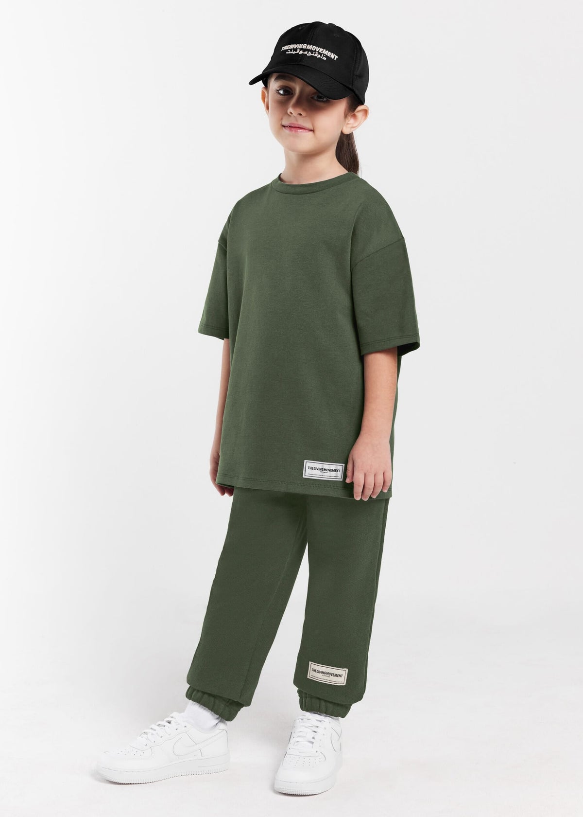 THE GIVING MOVEMENT KIDS JOGGER