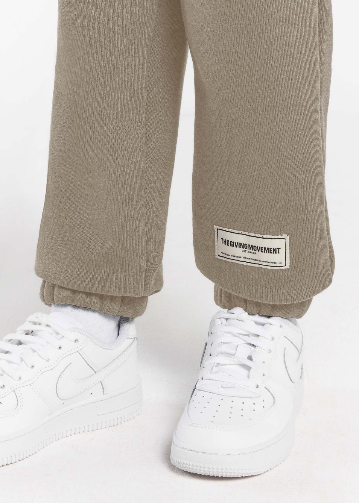 THE GIVING MOVEMENT KIDS JOGGER
