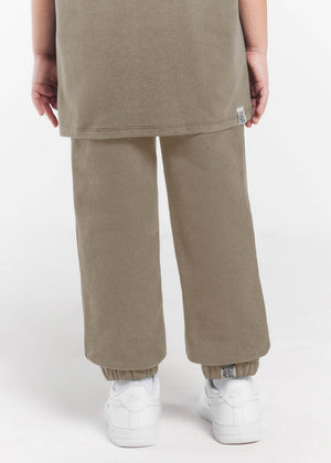 THE GIVING MOVEMENT KIDS JOGGER