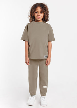 THE GIVING MOVEMENT KIDS JOGGER