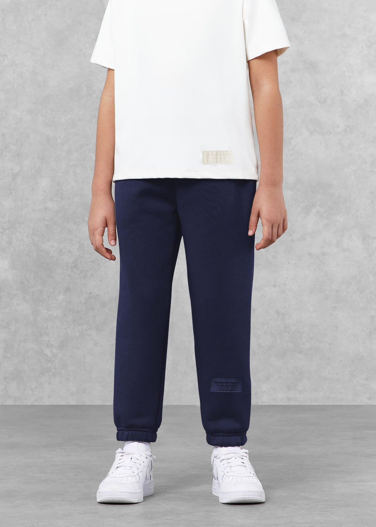 THE GIVING MOVEMENT KIDS JOGGER