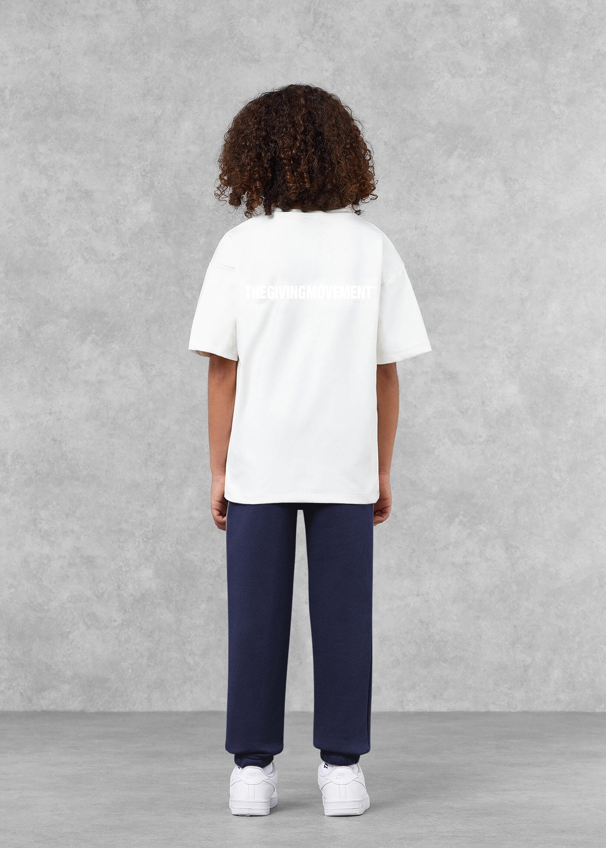 THE GIVING MOVEMENT KIDS JOGGER