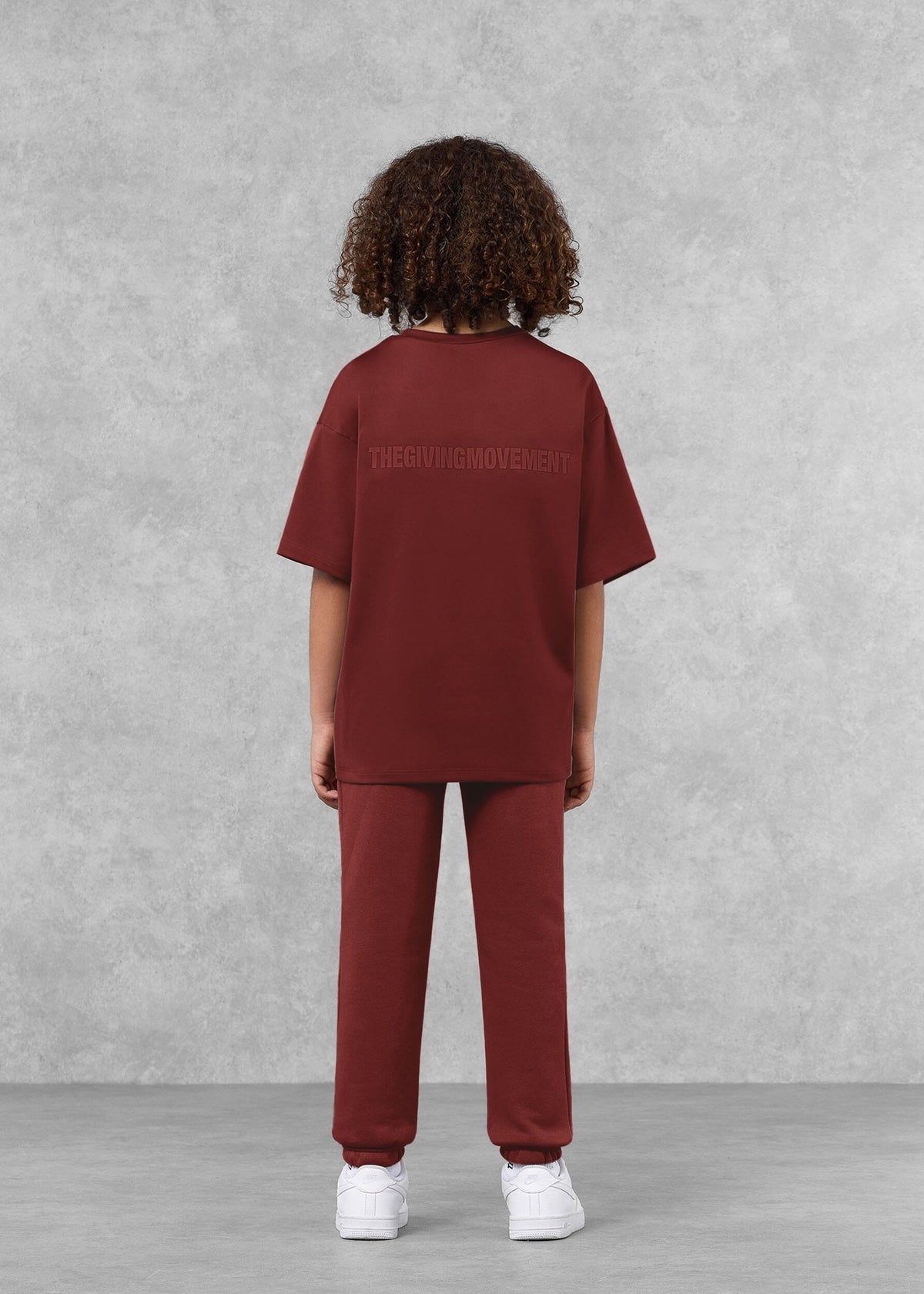 THE GIVING MOVEMENT KIDS SOFTSKIN OVERSIZED T-SHIRT
