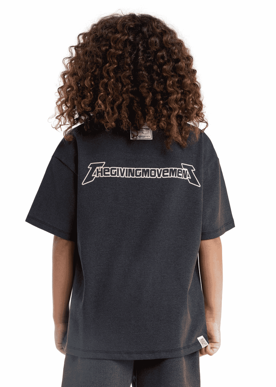 THE GIVING MOVEMENT KIDS OVERSIZED FIT T-SHIRT