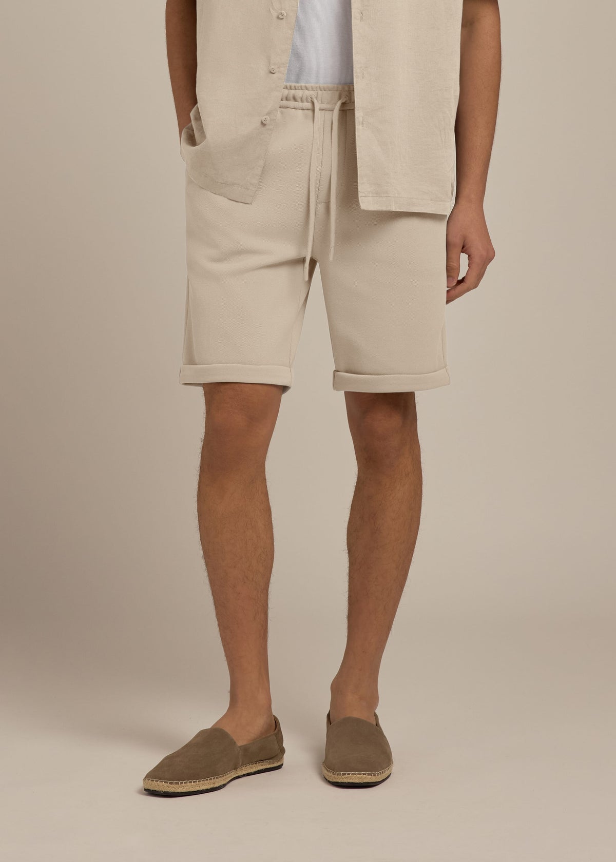 THE GIVING MOVEMENT MENS COMFORT SMART SHORT