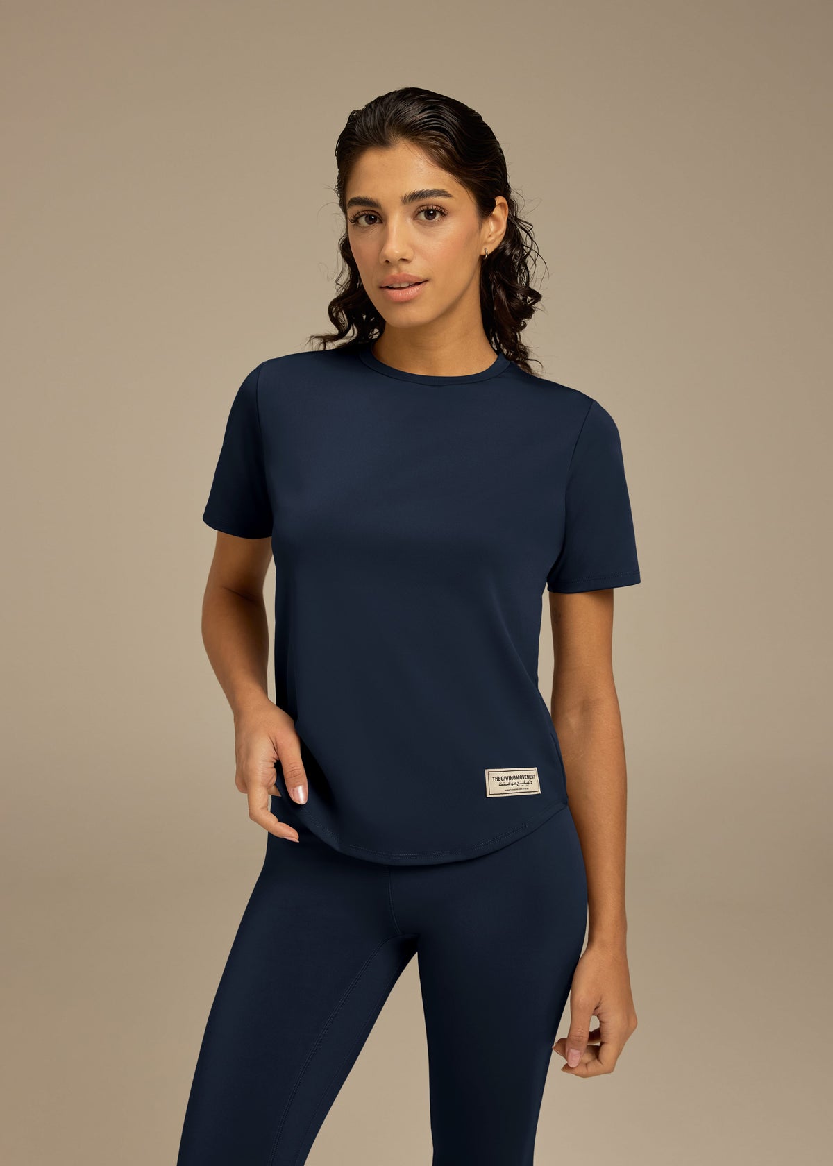 THE GIVING MOVEMENT WOMENS SOFTSKIN CURVED HEM T-SHIRT