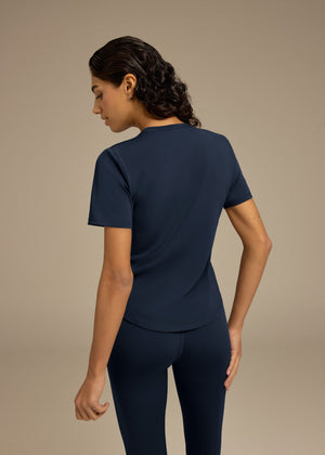 THE GIVING MOVEMENT WOMENS SOFTSKIN CURVED HEM T-SHIRT