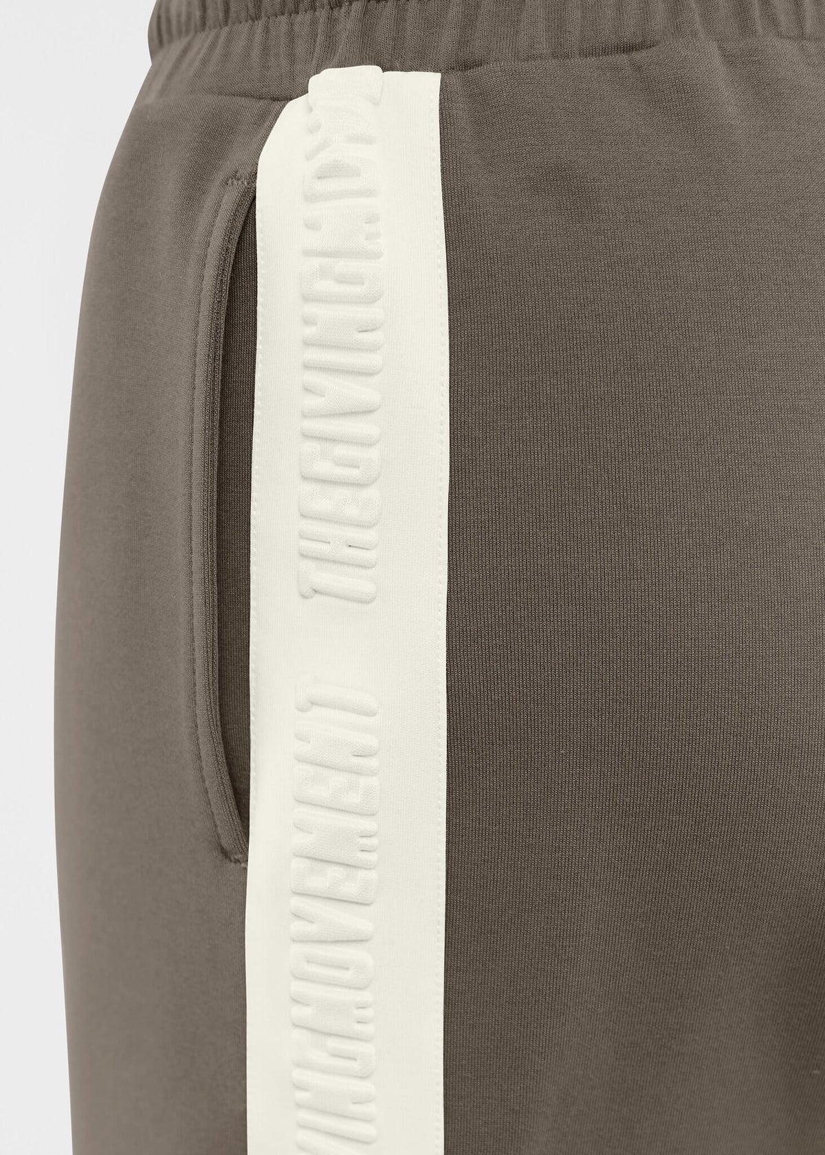THE GIVING MOVEMENT EMBOSSED CONTRAST PANEL MIDI TRACK SHORTS