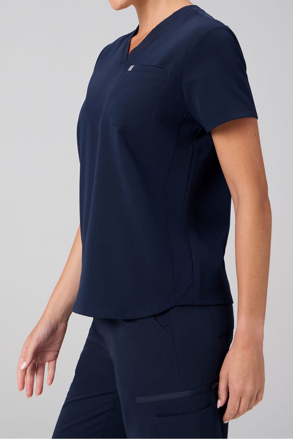 FABLETICS VITAL SCRUB TOP