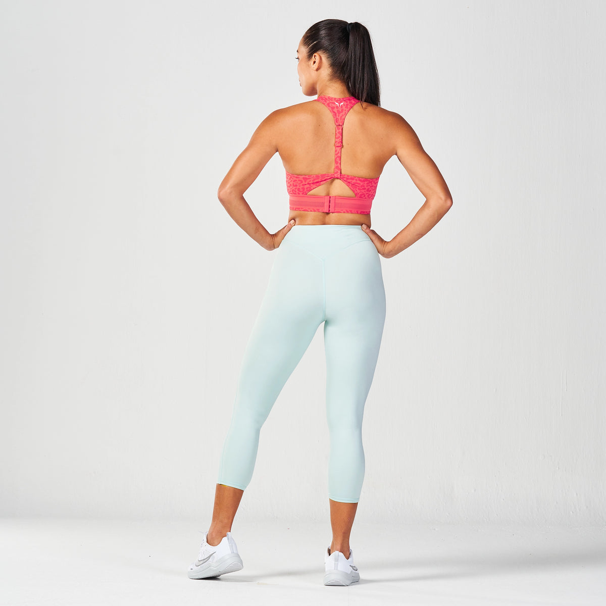 SQUATWOLF SERPENT ZIP UP BRA