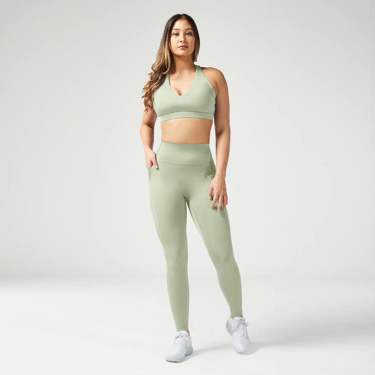 SQUATWOLF ESSENTIAL ADJUSTABLE MID IMPACT BRA