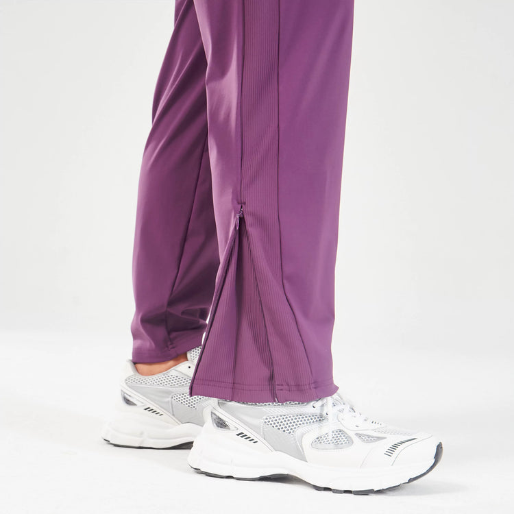 SQUATWOLF CORE FLARE JOGGERS