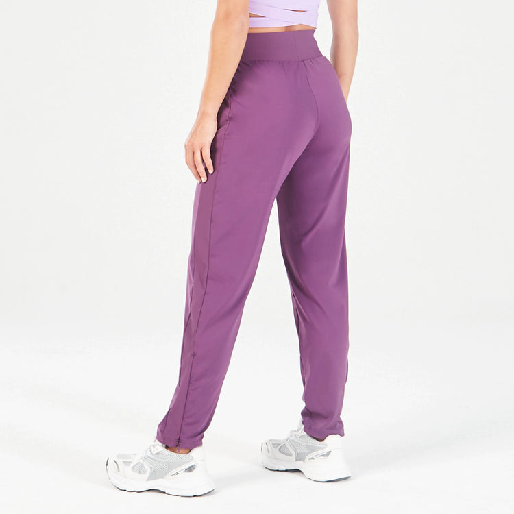 SQUATWOLF CORE FLARE JOGGERS