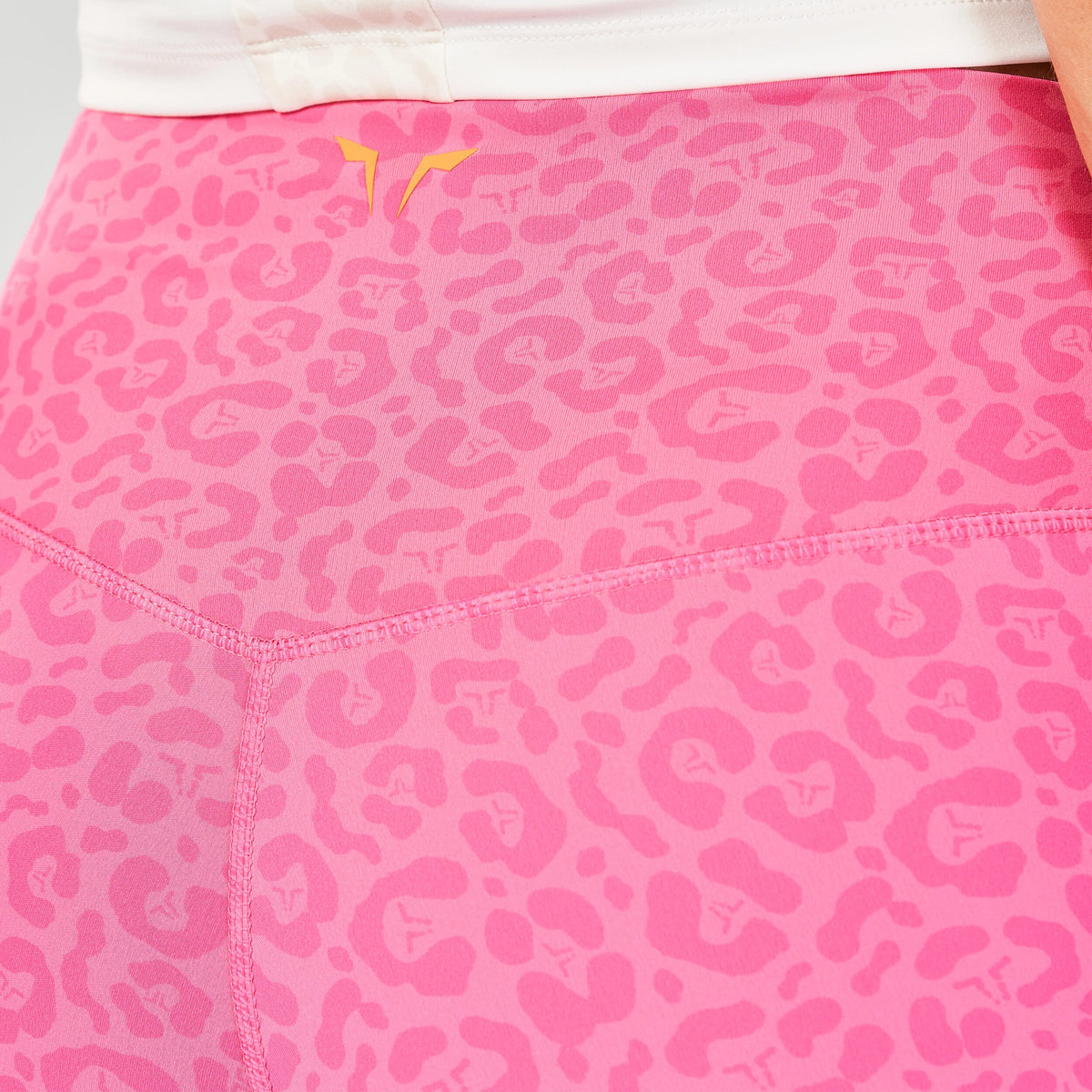 SQUATWOLF UNTAMED 5" BIKER SHORTS