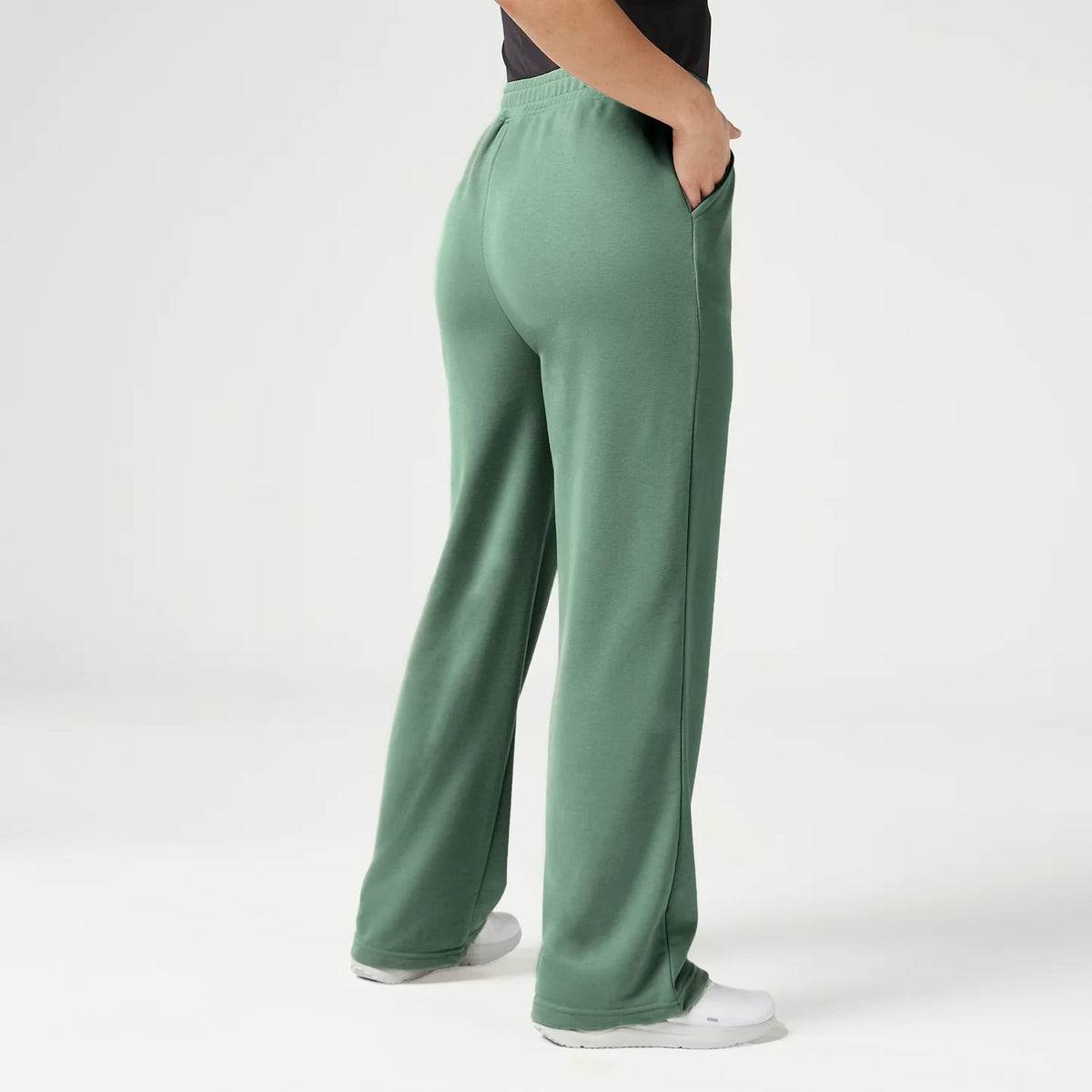 SQUATWOLF ESSENTIAL STRAIGHT LEG JOGGERS
