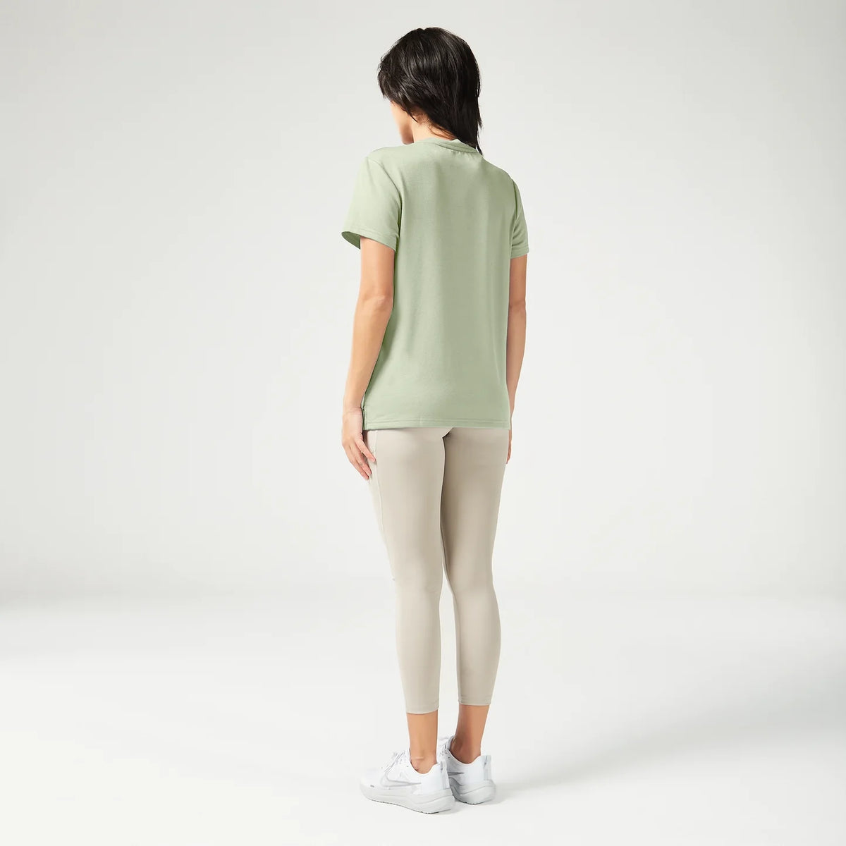 SQUATWOLF ESSENTIAL REGULAR FIT TEE